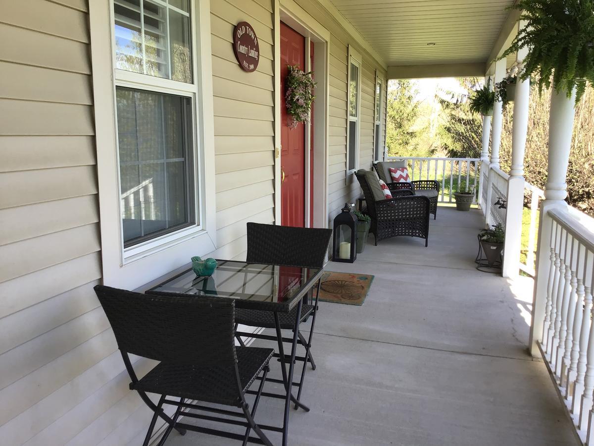 Old Town Country Landing Acomodação com café da manhã Niagara-on-the-Lake Exterior foto